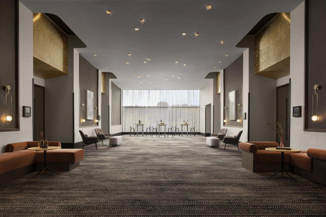 Renaissance Milwaukee West Hotel Wauwatosa Eksteriør billede