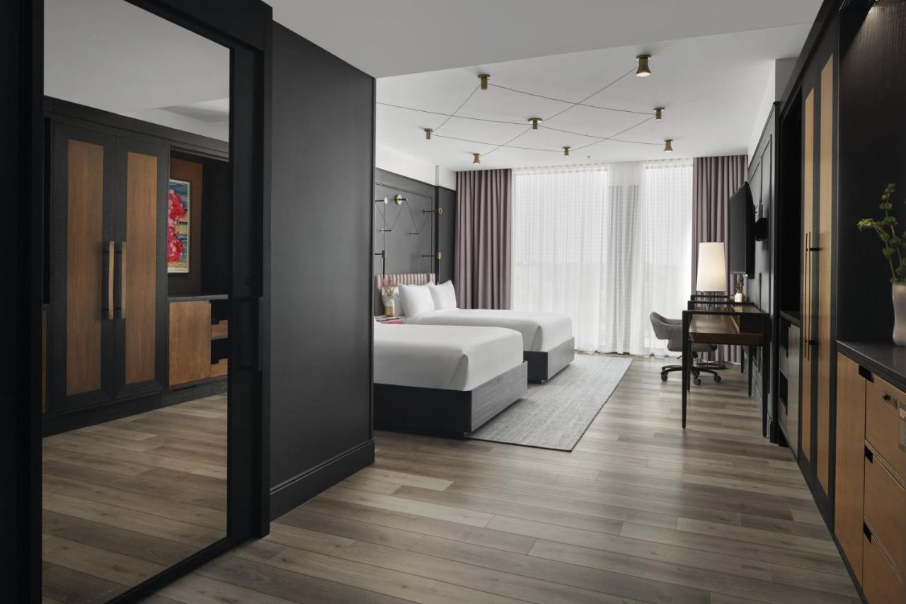 Renaissance Milwaukee West Hotel Wauwatosa Eksteriør billede