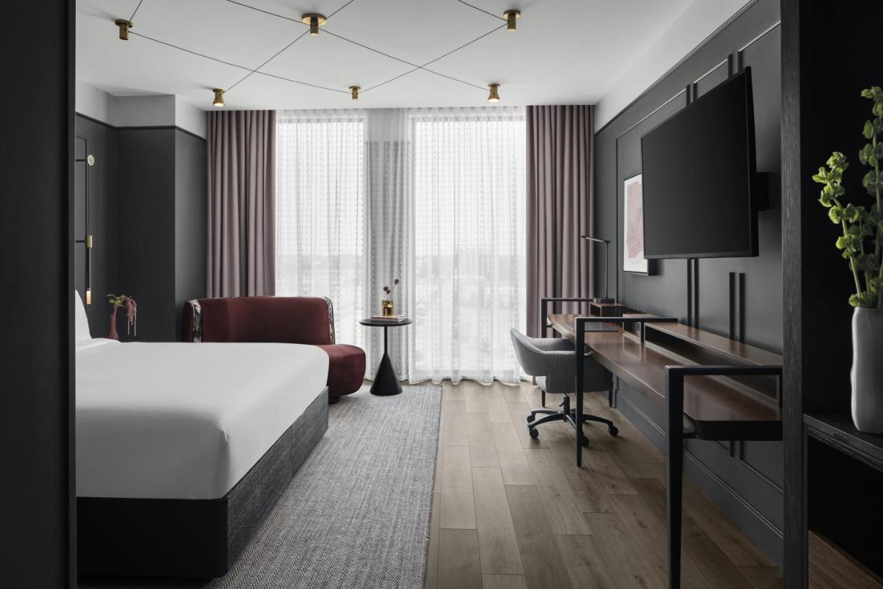 Renaissance Milwaukee West Hotel Wauwatosa Eksteriør billede
