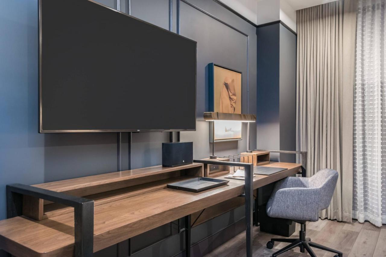 Renaissance Milwaukee West Hotel Wauwatosa Eksteriør billede