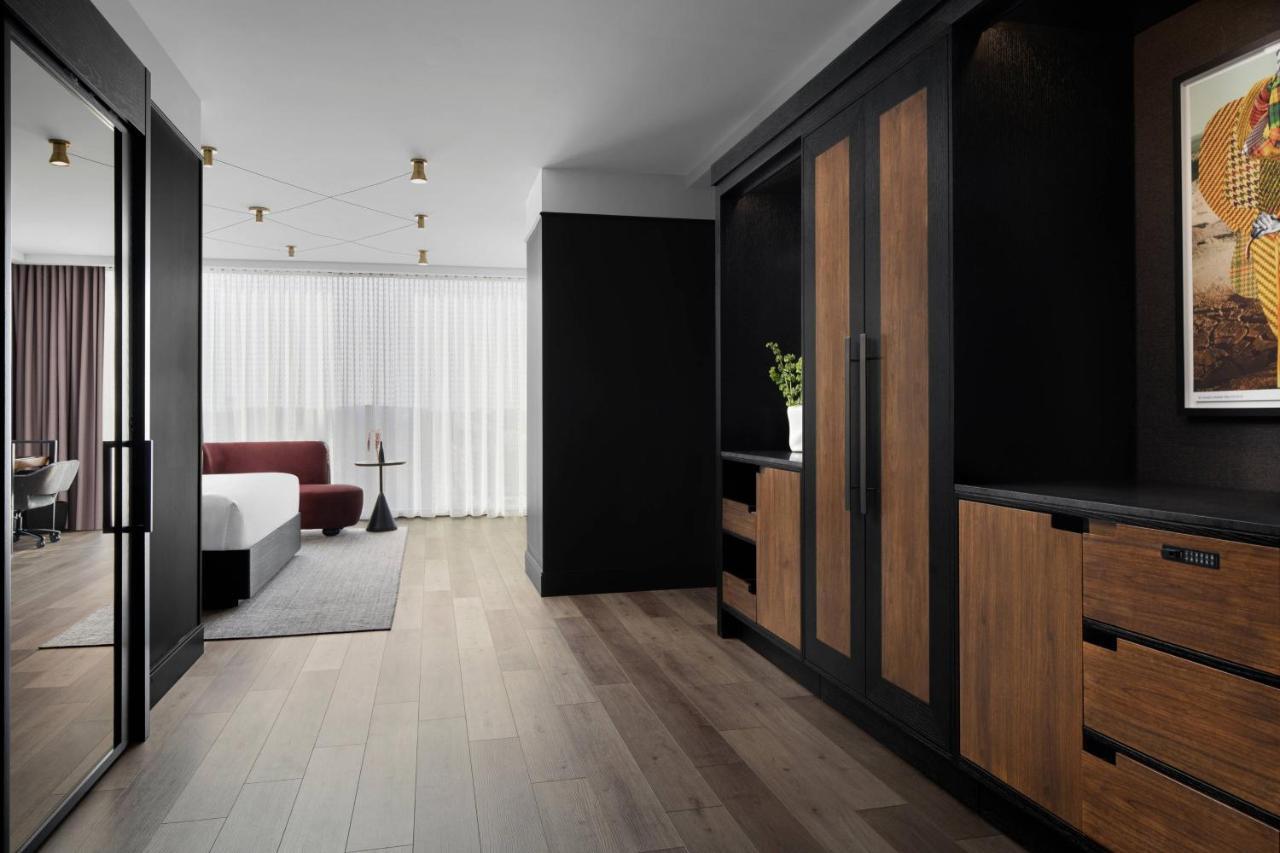 Renaissance Milwaukee West Hotel Wauwatosa Eksteriør billede
