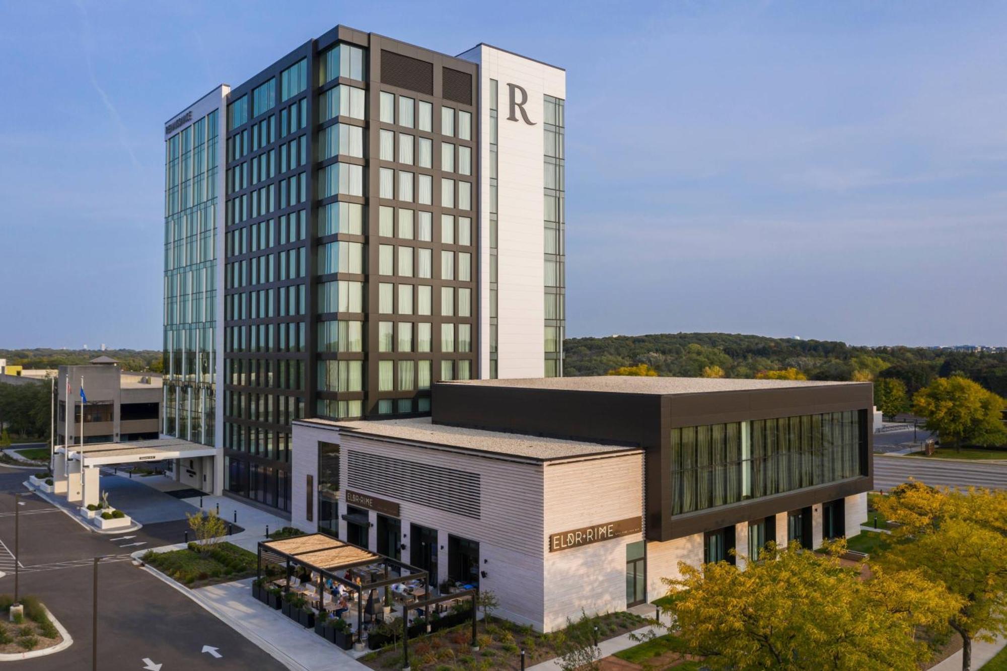 Renaissance Milwaukee West Hotel Wauwatosa Eksteriør billede
